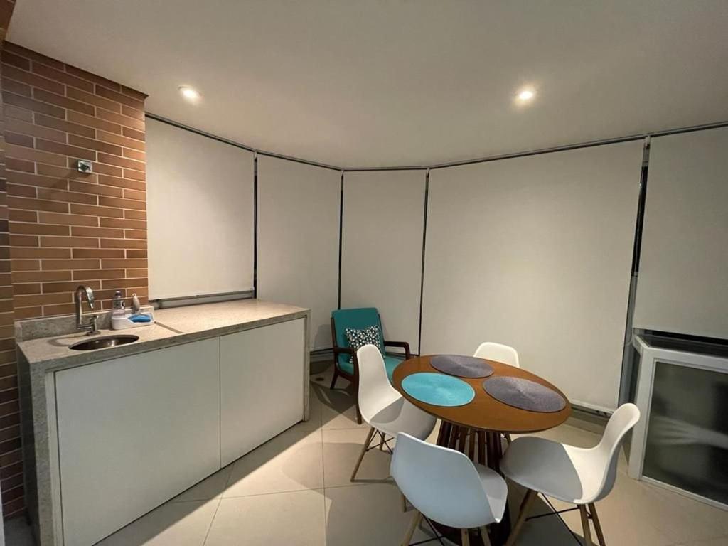 Residencial Estanconfor Com Vista Mar 3 Ac Garagem Apartment *